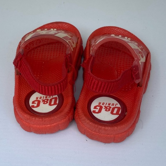 D&G Junior Red Sandals**US 4-5**$345 - Picture 3 of 4
